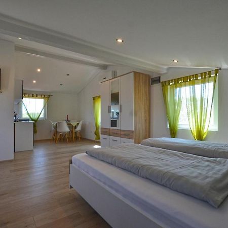 Bavica Apartments โรวีน ภายนอก รูปภาพ
